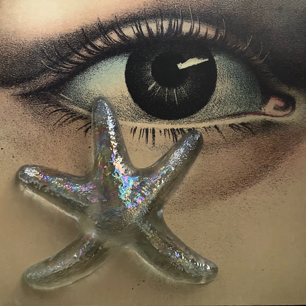 Art Glass Iridescent Starfish Polished Base Textured Paper Weight Figurine